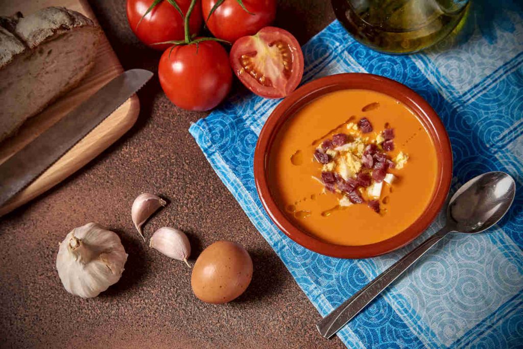 Diferencia entre el gazpacho y el salmorejo: ¿la(s) conoces? 5 Diferencia entre el gazpacho y el salmorejo